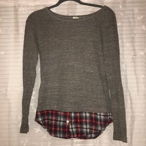 Women’s long sleeve shirt